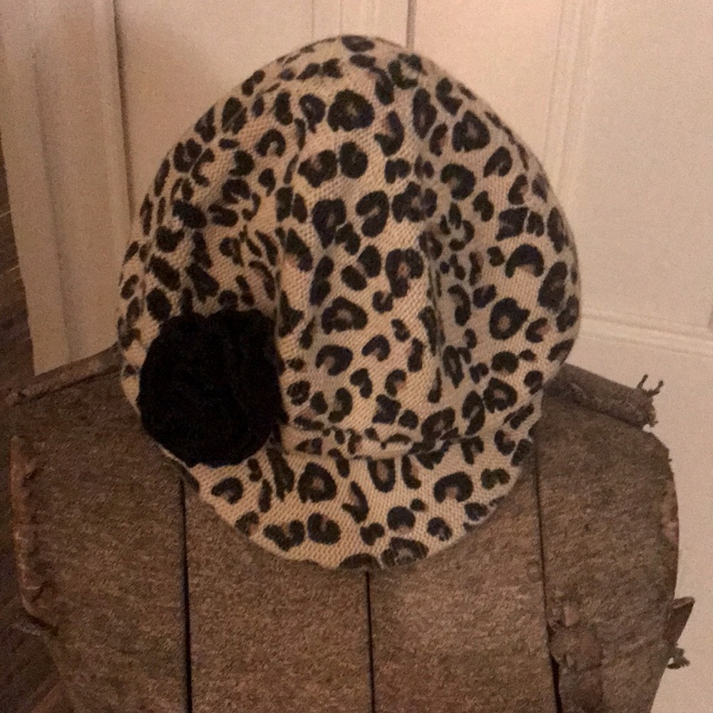 Children’s Place leopard print hat
